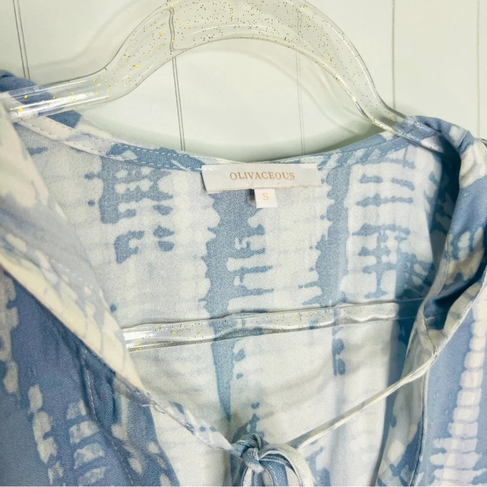 Olivaceous Blue and White Blouse - Picture 4 of 5